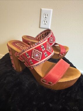 Sbicca Vintage Collection Red Embroidered Platform Mules with Stud Accents